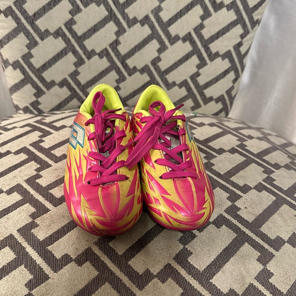 Lotto Girls Cleats